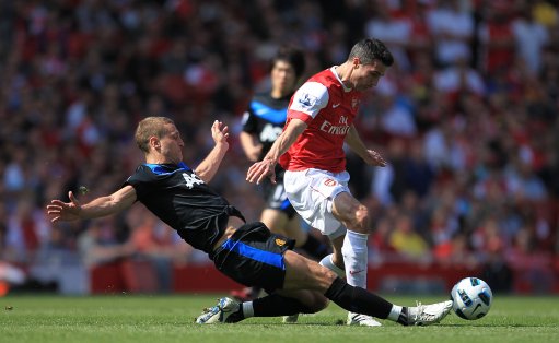 2028年 莱昂符就合归化条件 到时候他刚31岁 说不定能成一哥.