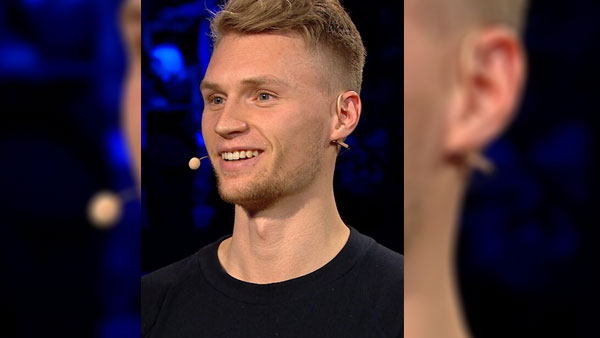 力和共同奋 力和共同奋