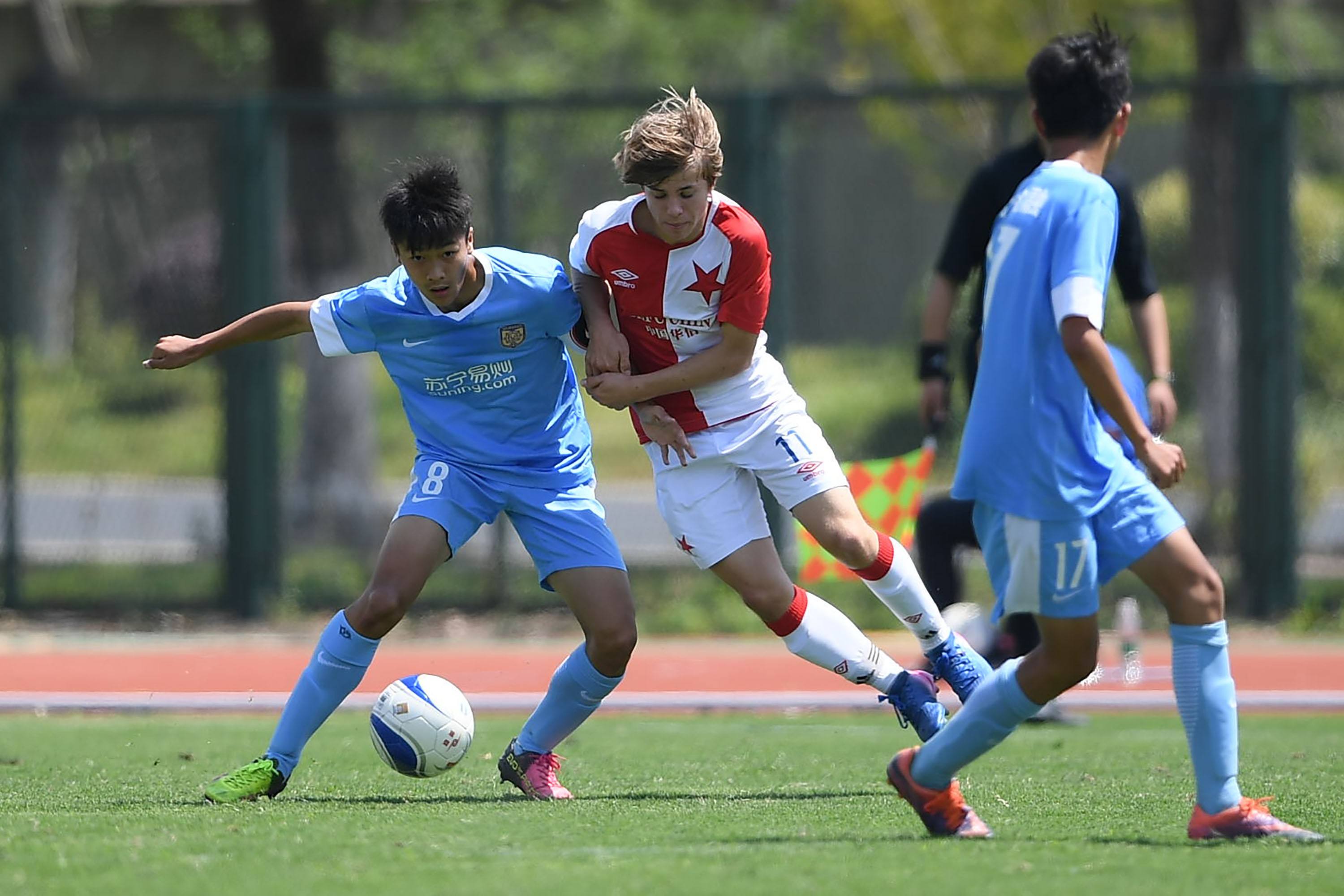 苏翊鸣连夺 苏翊鸣连夺